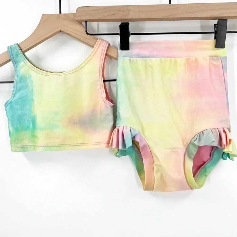 Wild Rich Kids Swim